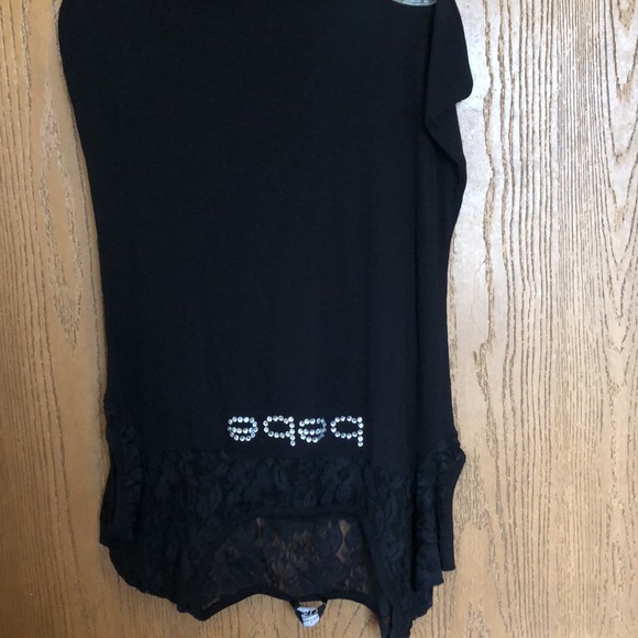 THREE Very cute shirts for the price of one - Picture 4 of 4